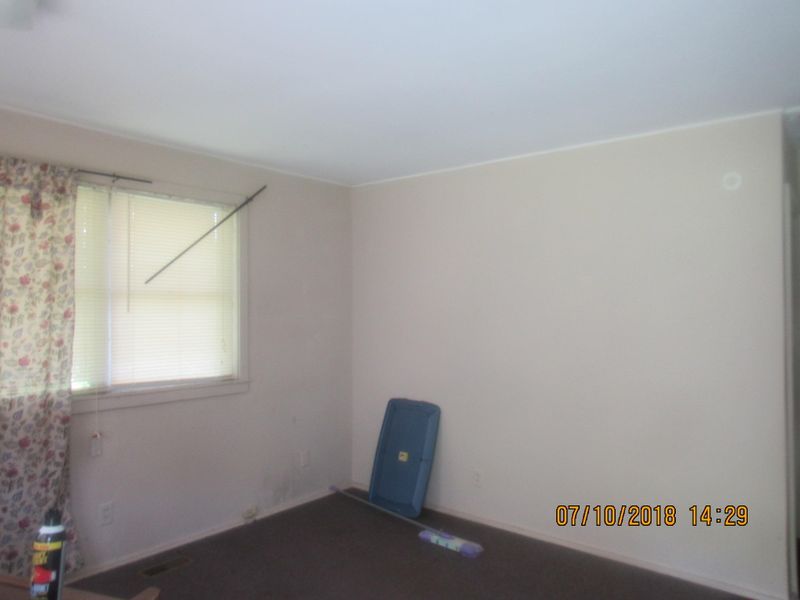 151 Bethune Cir, Oak Ridge, TN 37830