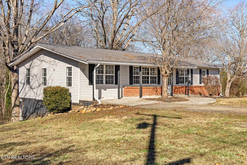 151 Co Rd 177, Athens, TN 37303