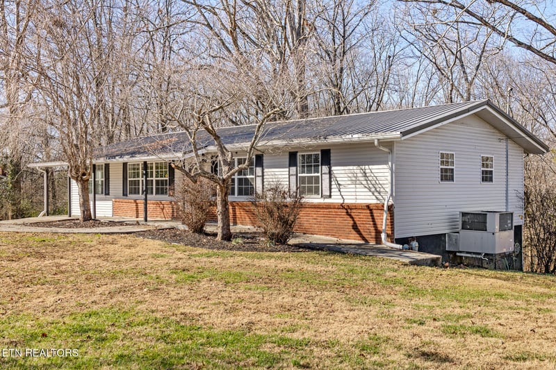 151 Co Rd 177, Athens, TN 37303