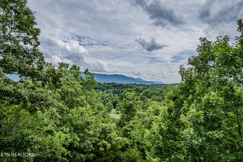 151 County Road 536, Etowah, TN 37331