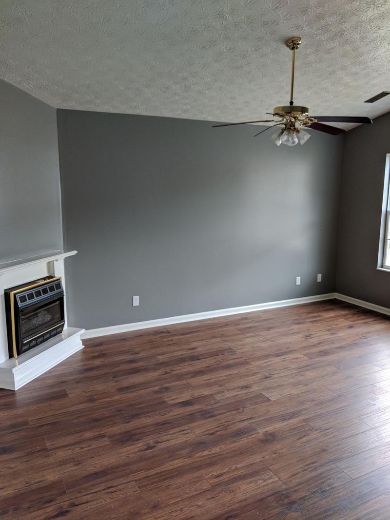 151 Emerald Ct Pl, Lenoir City, TN 37771
