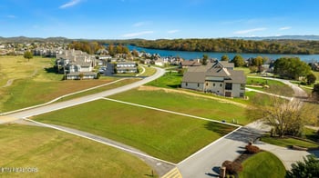 151 Gold Finch Ln, Vonore, TN 37885