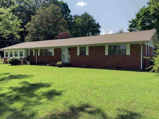151 Hugh Rule Dr, Rockford, TN 37853