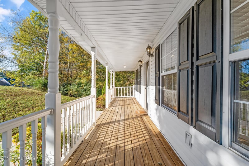 151 Huntington Ln, Heiskell, TN 37754