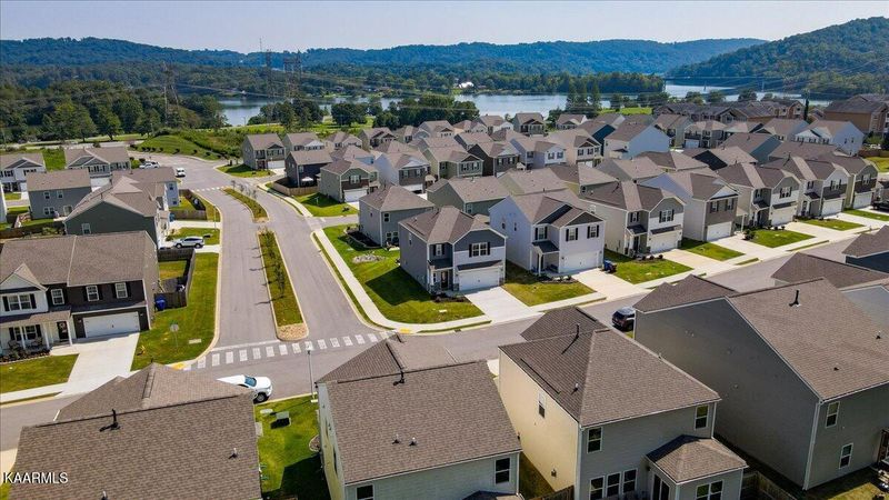 151 Ibis Loop, Oak Ridge, TN 37830