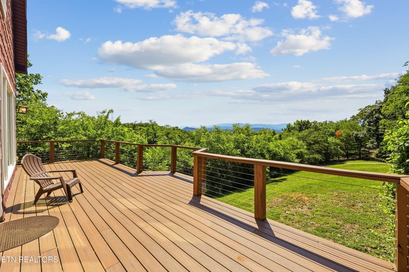 151 Ruth Ln, Sevierville, TN 37862