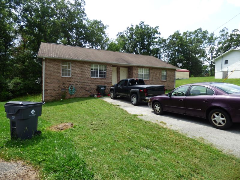 151 Town Loop, Crossville, TN 38555