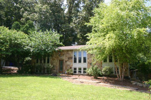 1510 Barcelona Dr, Knoxville, TN 37923