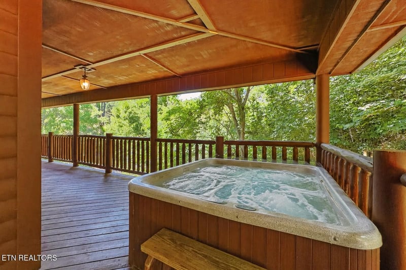 1510 Mccarter Hollow Rd, Sevierville, TN 37862