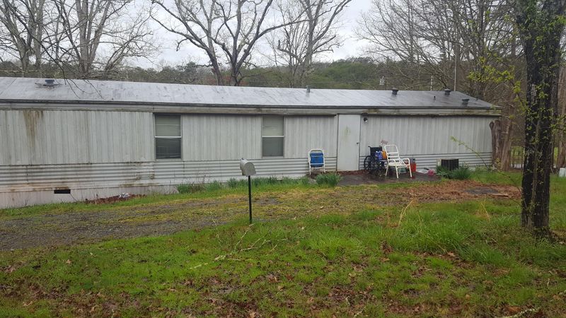 1510 Midway Rd, Strawberry Plains, TN 37871