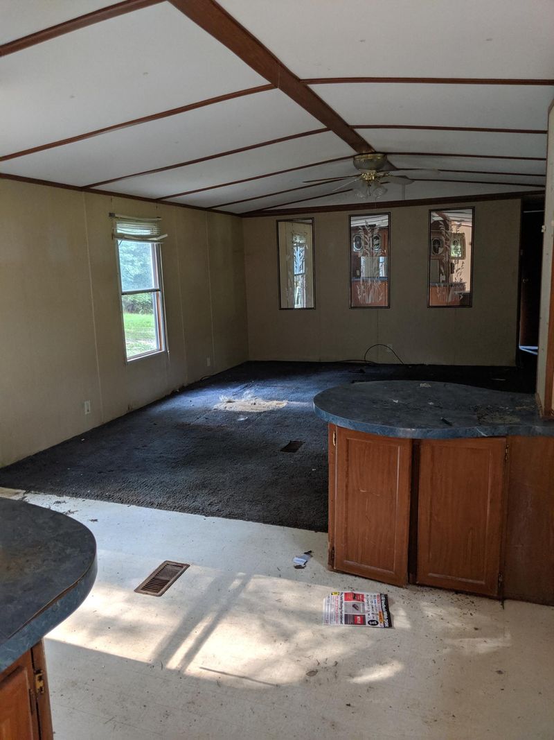 1510 Midway Rd, Strawberry Plains, TN 37871