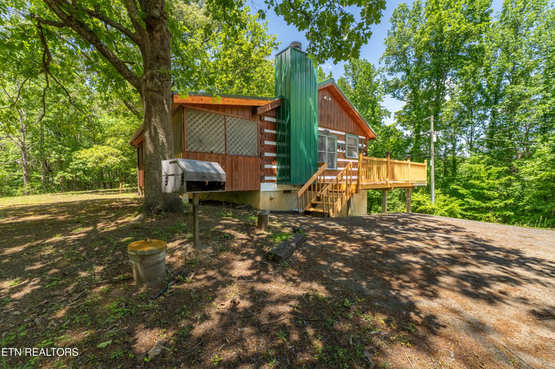 1510 Ridgecrest Dr, Pigeon Forge, TN 37876