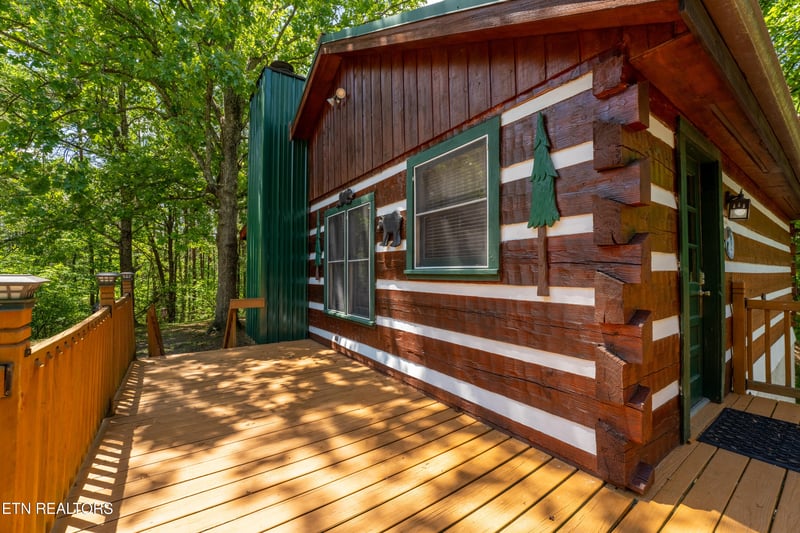 1510 Ridgecrest Dr, Pigeon Forge, TN 37876