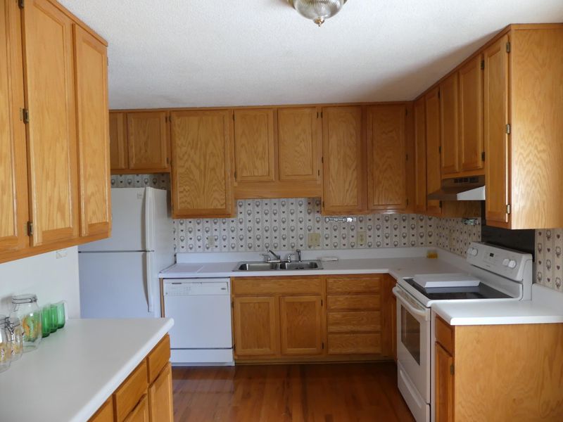 1511 View St, Athens, TN 37303