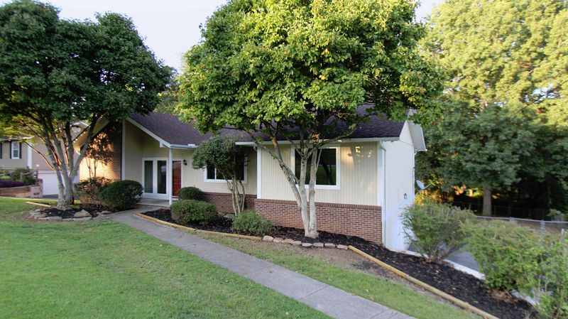 1512 Pine Springs Rd, Knoxville, TN 37922