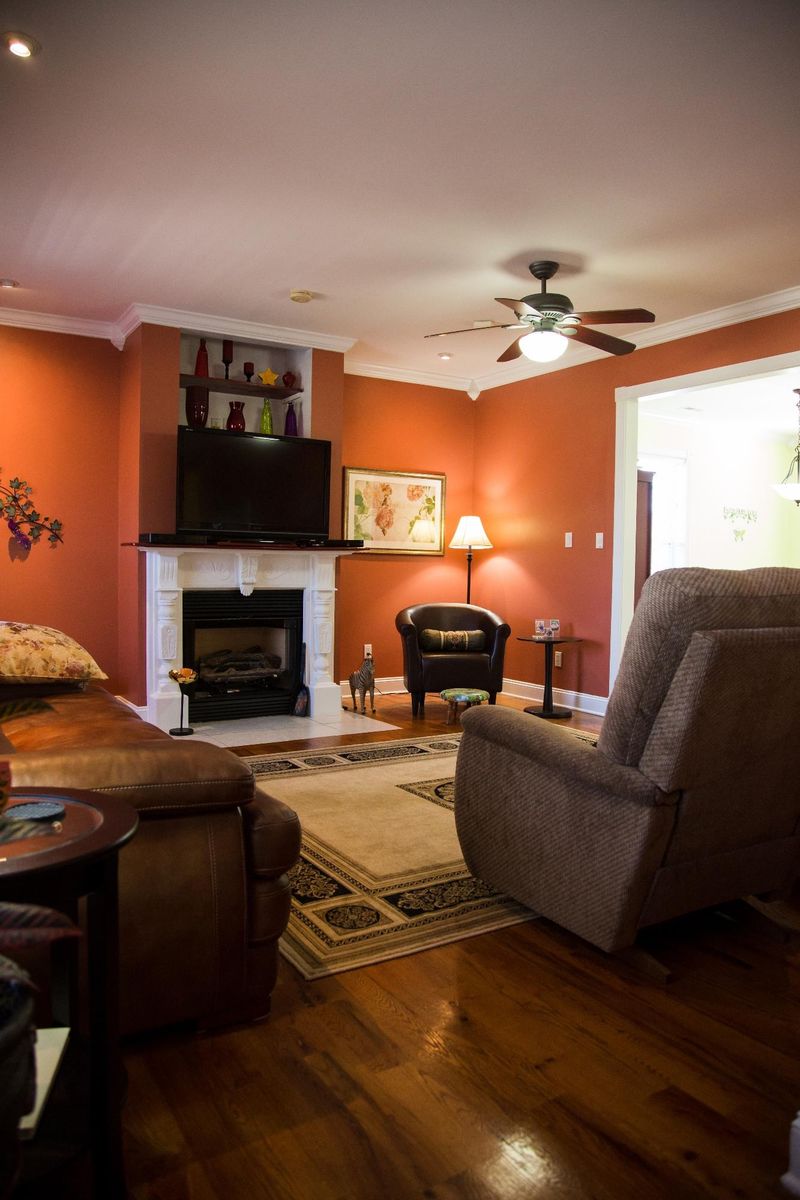 1513 Eagle Bend Rd, Clinton, TN 37716