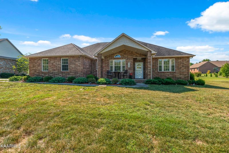 1514 Landmark Blvd, Sevierville, TN 37862