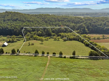 1514 Martin Mill Pike, Rockford, TN 37853