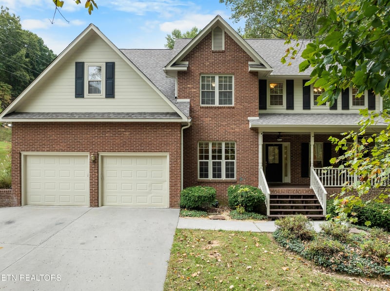 1515 Hall Acres Dr, Knoxville, TN 37918