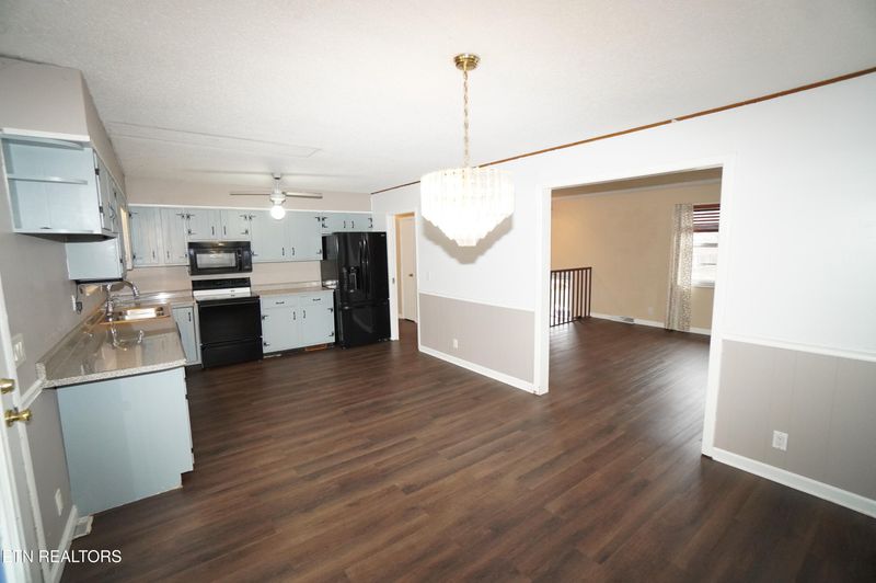 1515 Laura Dr, Morristown, TN 37814