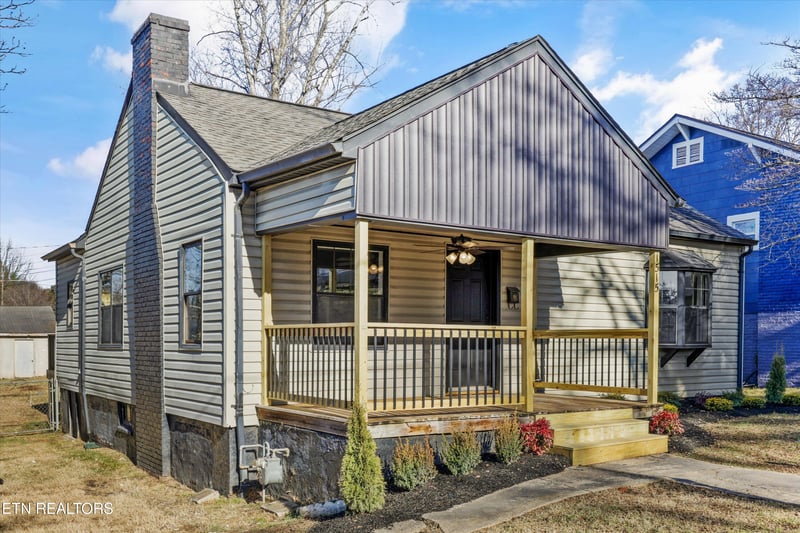 1515 Mccroskey Ave, Knoxville, TN 37917