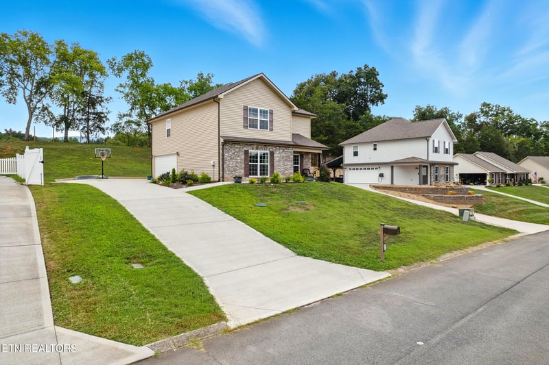 1516 Griffitts Blvd, Maryville, TN 37803