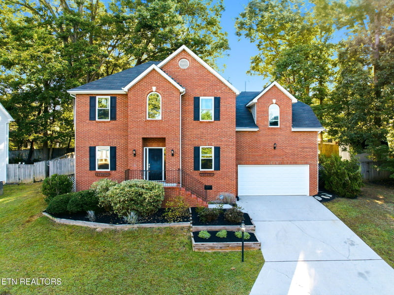 1516 Heritage Oaks Way, Knoxville, TN 37923