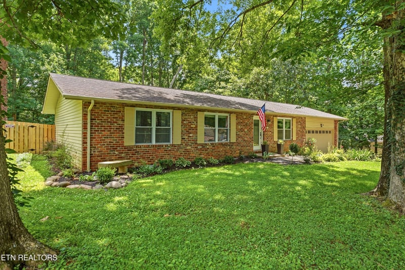 1516 Scottsdale Dr, Knoxville, TN 37922