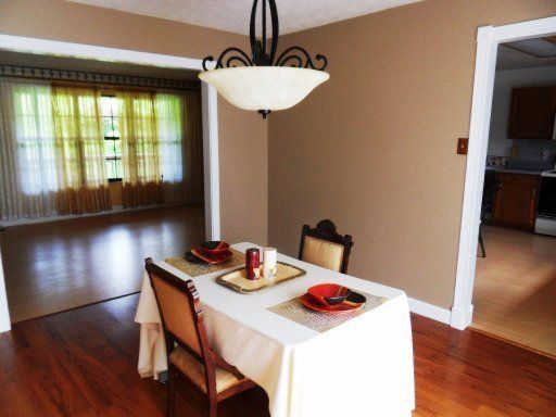 1517 Hidden Hills Dr, Clinton, TN 37716