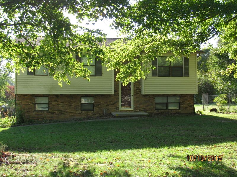 1517 Leconte Rd, Knoxville, TN 37914