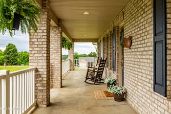 1518 Caleb Tr, Greenback, TN 37742