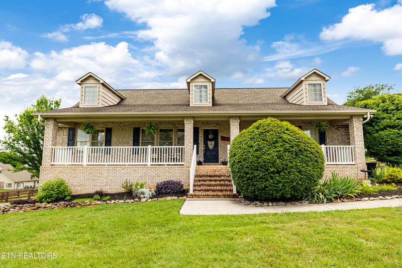 1518 Caleb Tr, Greenback, TN 37742