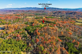 1518 Tom Mccall Rd, Maryville, TN 37801