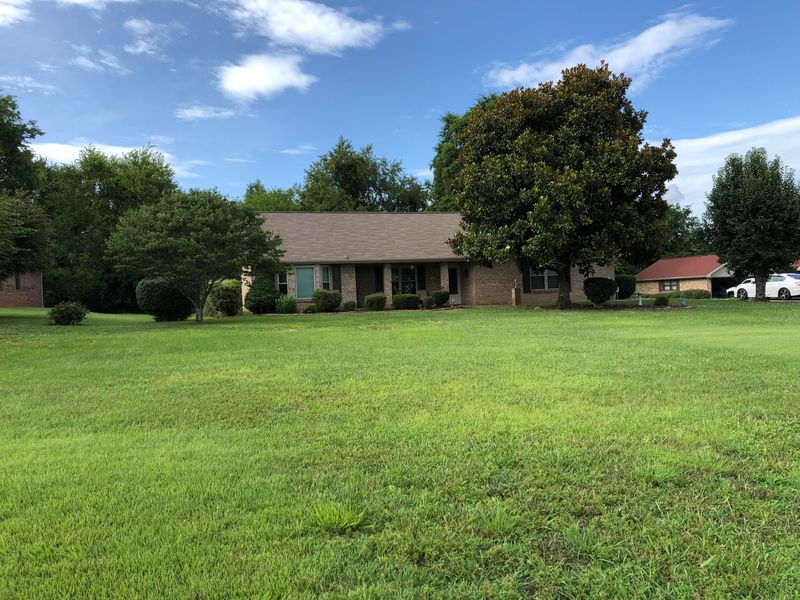 1519 Double D Dr, Sevierville, TN 37876
