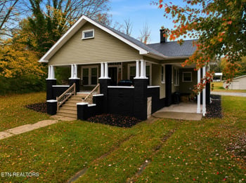 1519 W Madison Ave, Athens, TN 37303