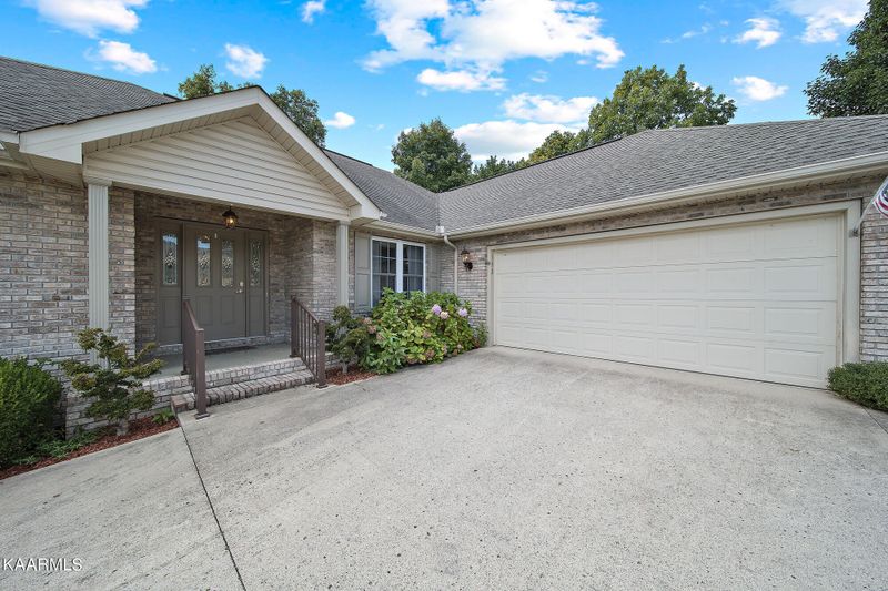 152 Berkshire Loop, Crossville, TN 38558