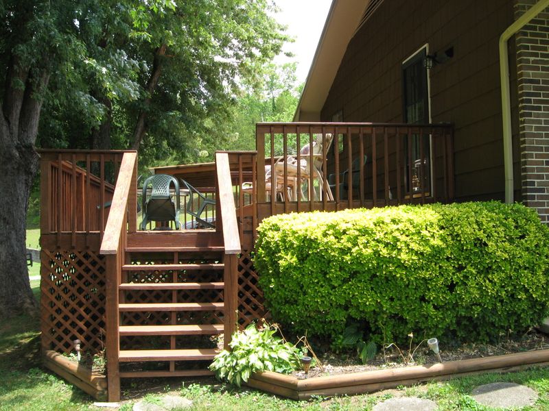 152 Cedar Ln, Rocky Top, TN 37769