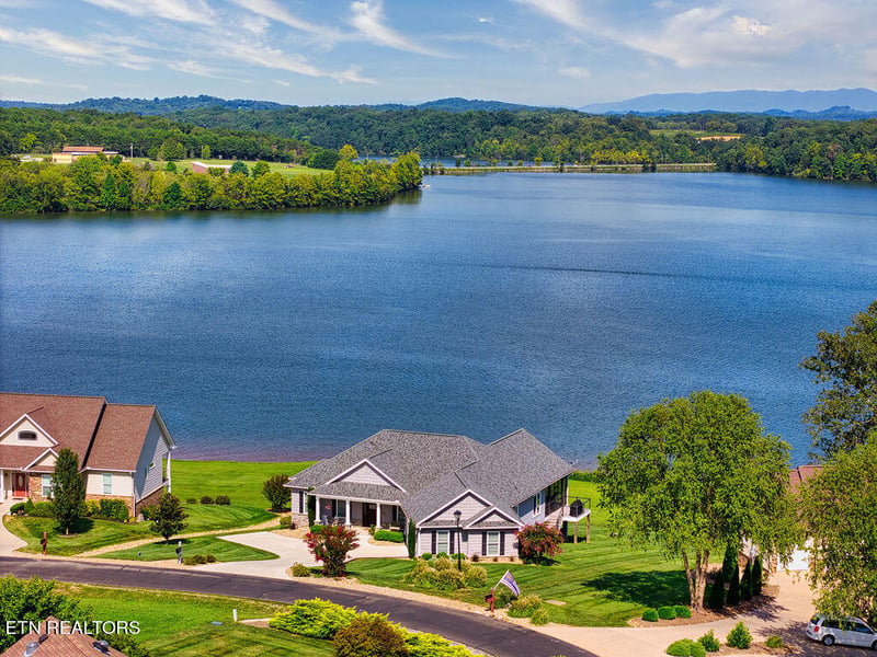 152 Hiwonihi Tr, Vonore, TN 37885