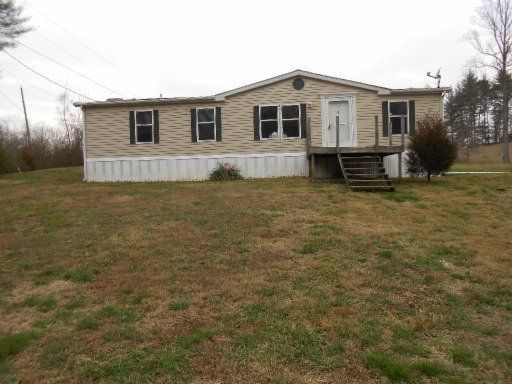 152 Tunnel Hill Rd, Harriman, TN 37748