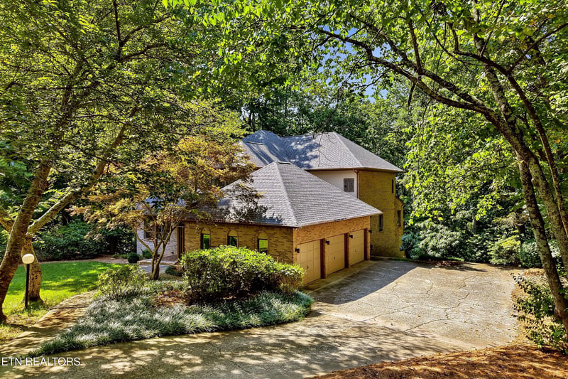 152 Whippoorwill Dr, Oak Ridge, TN 37830