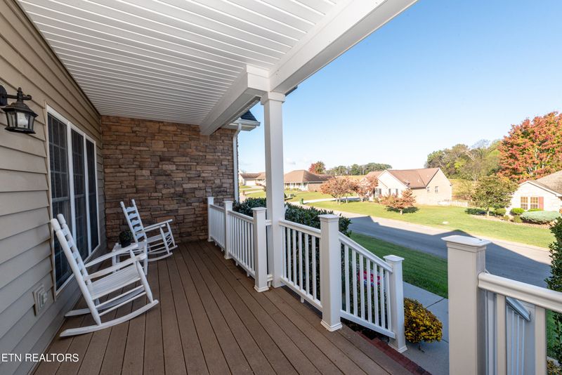 1520 Crestridge Dr, Maryville, TN 37804