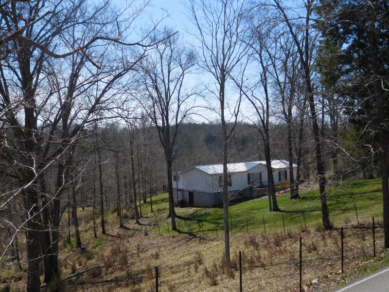 1520 Smith School Rd, Strawberry Plains, TN 37871