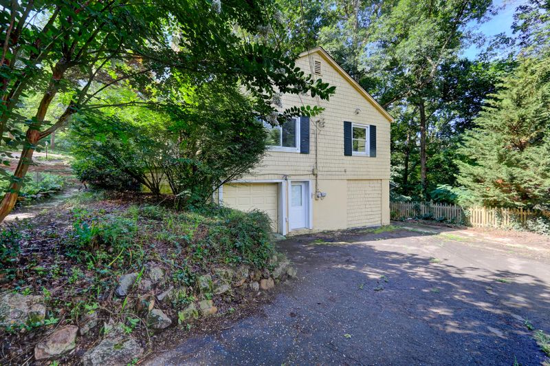 1521 Duncan Rd, Knoxville, TN 37919