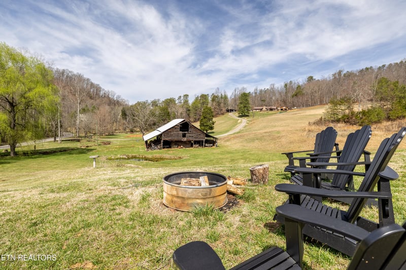 1521 Mccammon Rd, Knoxville, TN 37920