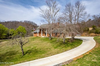 1521 Mccammon Rd, Knoxville, TN 37920