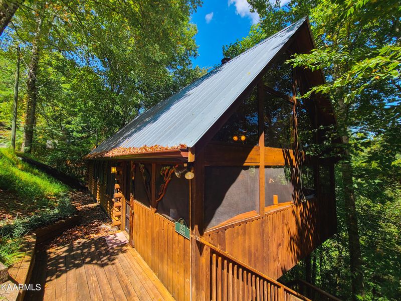 1522 Ridgecrest Dr, Sevierville, TN 37876