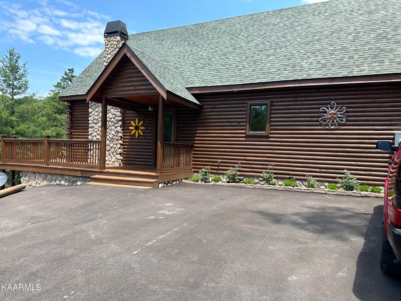 1523 Starwood Way, Sevierville, TN 37862