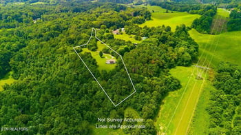 1524 Long Rd, Lenoir City, TN 37772