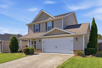 1525 Chariot Ln, Knoxville, TN 37918