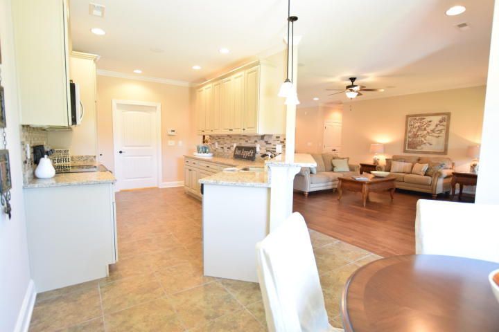 1526 Hidden Path Ln, Knoxville, TN 37918